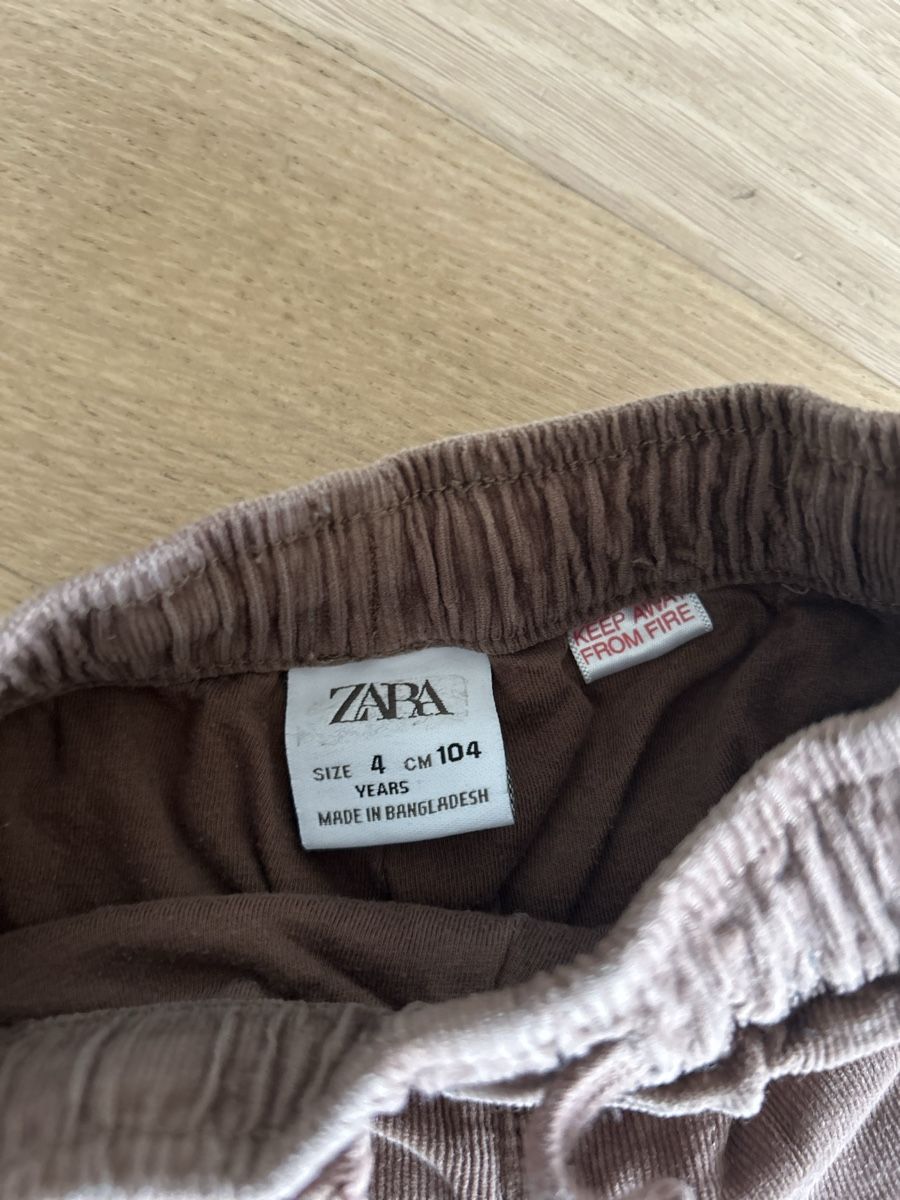Zara Pantaloni: Zara Hose Braun 104 – Usato da Zollikon venduto da JuRock 2