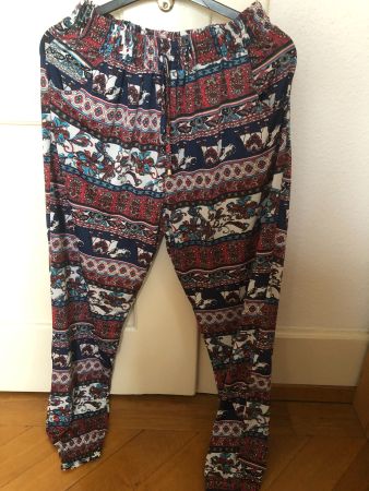 Boho Freizeithose Gr. S/M Ethno-Muster Rot/Blau/Weiss Stretc