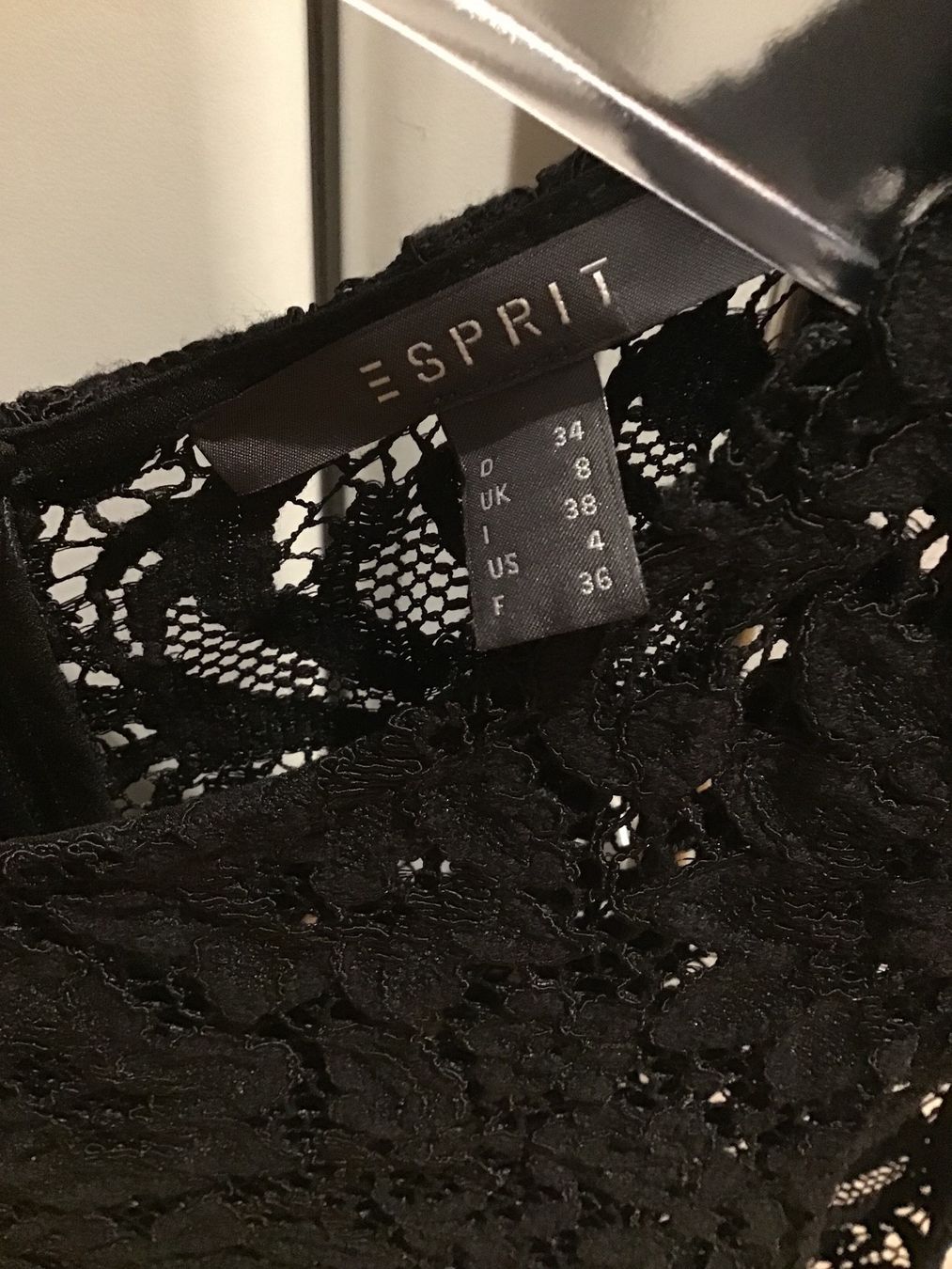 Esprit Vestiti: Hübsches Festkleidung, ESPRIT, Gr.34 NEU – Nuovo (secondo la descrizione) da Ebikon venduto da Squizi 2