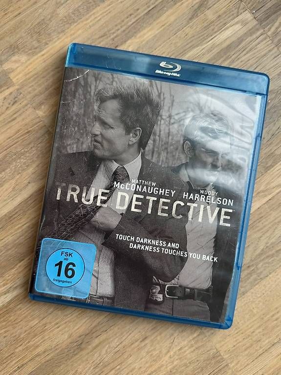 Tutti i DVDs: True Detective Staffel 1  Blu-ray – Usato da Zürich venduto da pkurz83