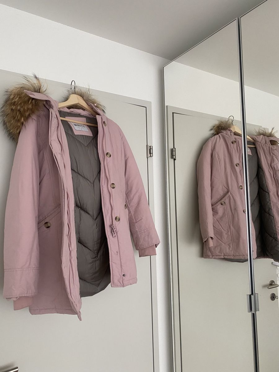 Cappotti: Pink Parka – Usato da Zürich venduto da ana_m6d2 1