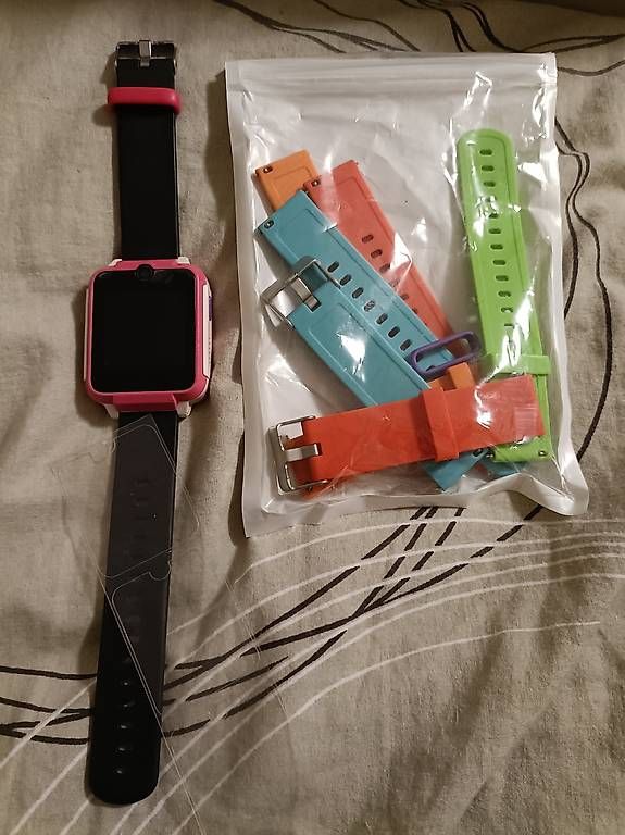 Smartwatch: Smartwatch per bambini con cinturini extra – Usato da Ligornetto venduto da p5m23 1