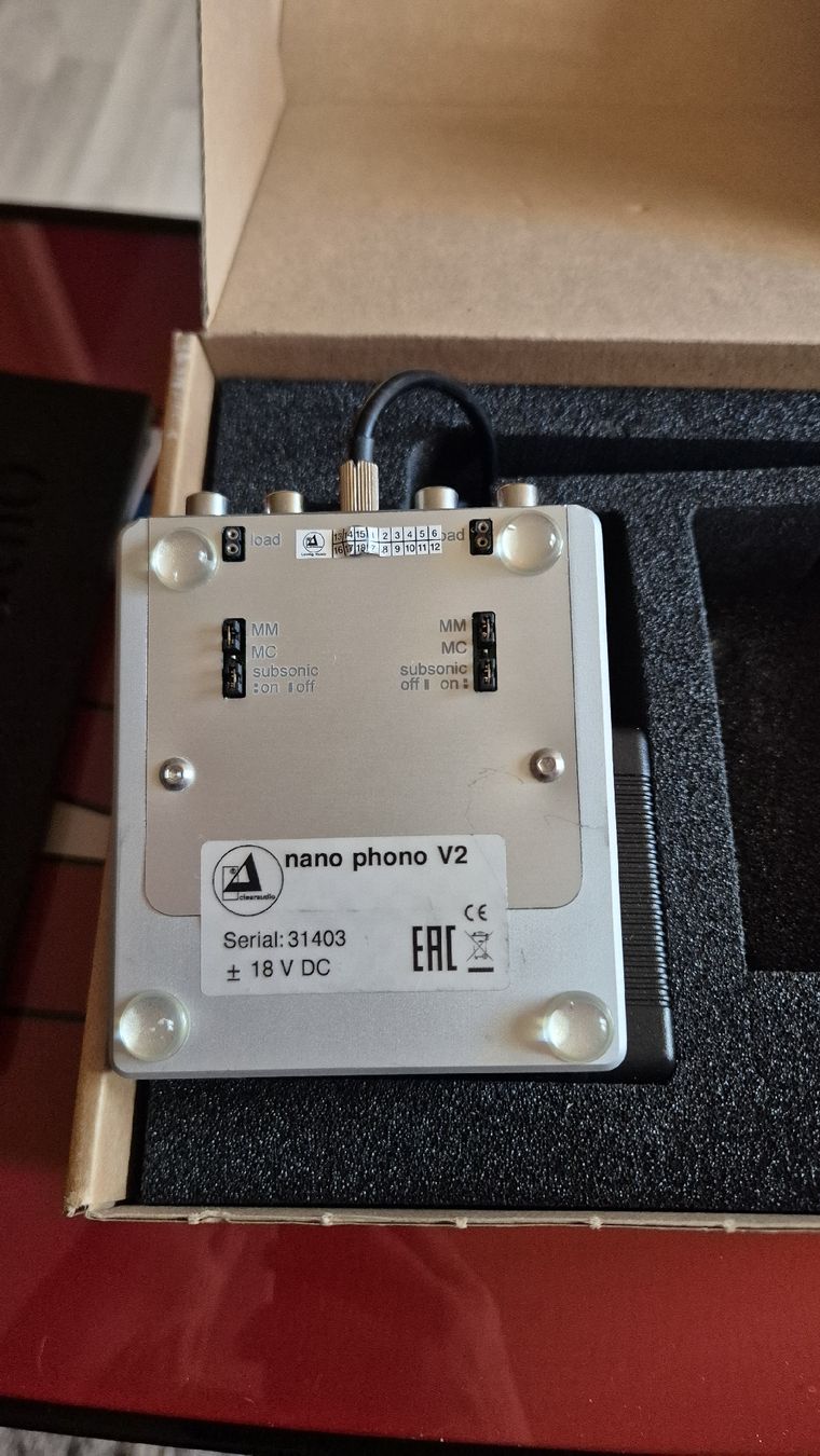 Clearaudio Giradischi: Clearaudio Nano Phono V2 – Nuovo (secondo la descrizione) da Confignon venduto da ffa_gbr6 2