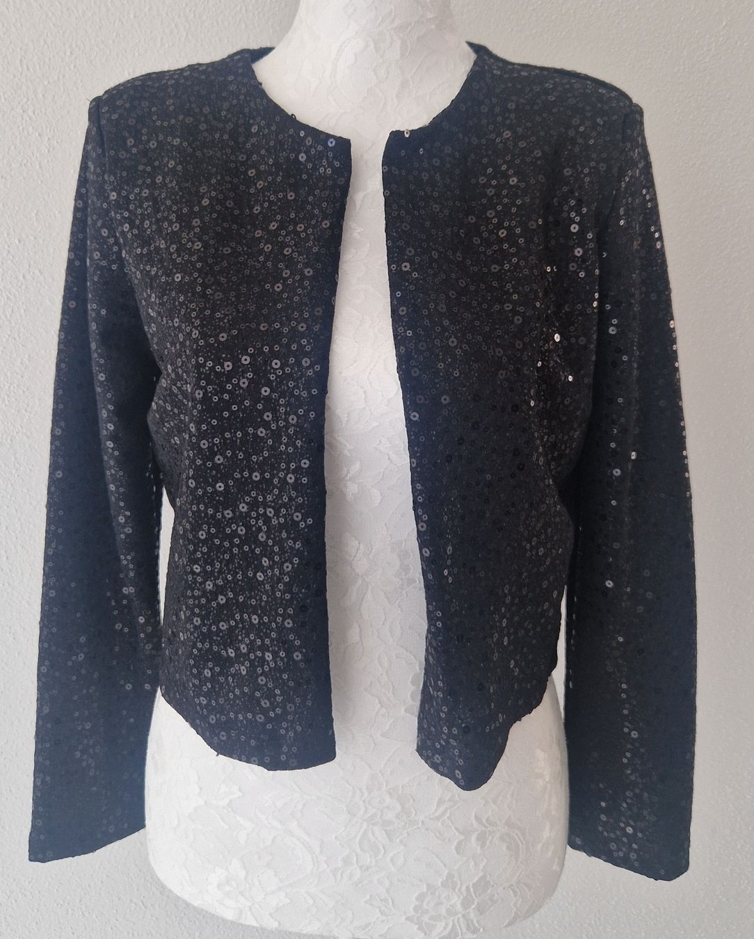Boléros: VESTE PAILLETTES – Neuf avec emballage d'origine à Camorino par JPHANDMADE1