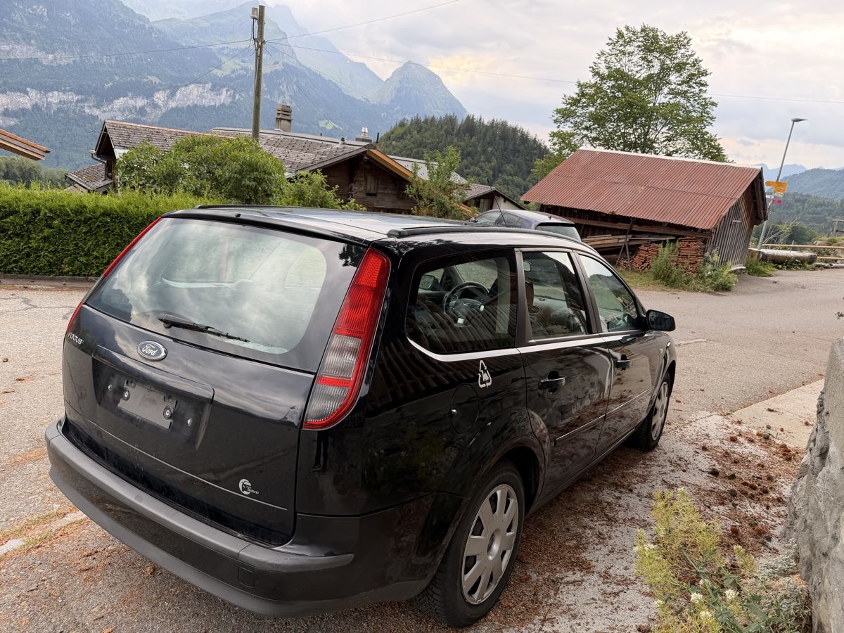 Ford Autos: Ford Focus 1.8 ab MFK 24.3.26 – Gebraucht aus Hasliberg Hohfluh von Lueccu 7