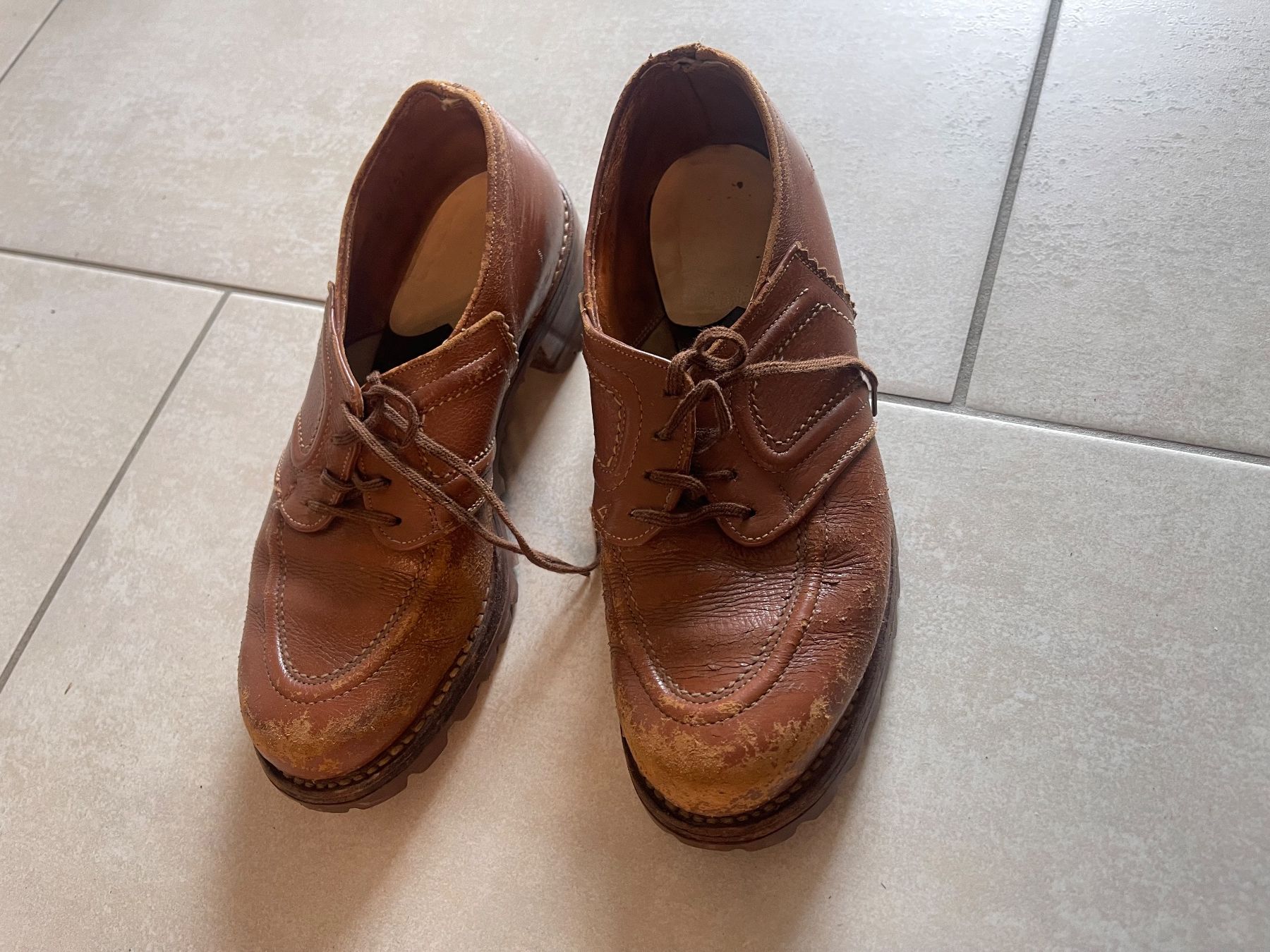 Damenschuhe: Vintage Lederschuhe, Grösse 36.5 – Gebraucht aus Winterthur von maclili 1