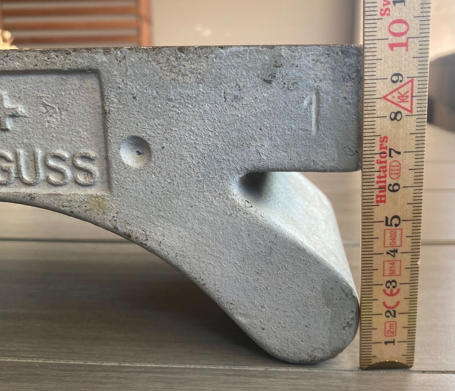 Werkzeuge: +GF+ Georg Fischer Amboss – Gebraucht aus Basel von Levson 2