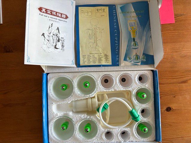 Medizinische Geräte: Schröpfgerät – Gebraucht aus Bassersdorf von golden_sun 1