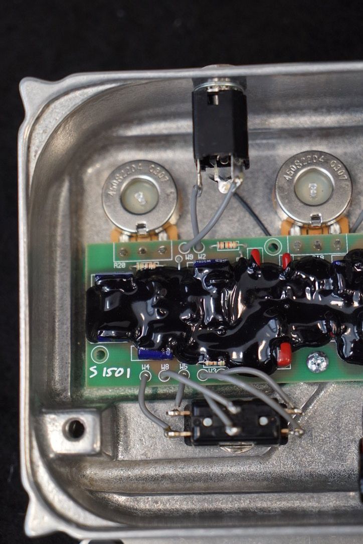 Strumenti musicali: Klon Centaur Professional Overdrive Non-Horsie Silver – Usato da Ortschwaben venduto da Musictrade 7