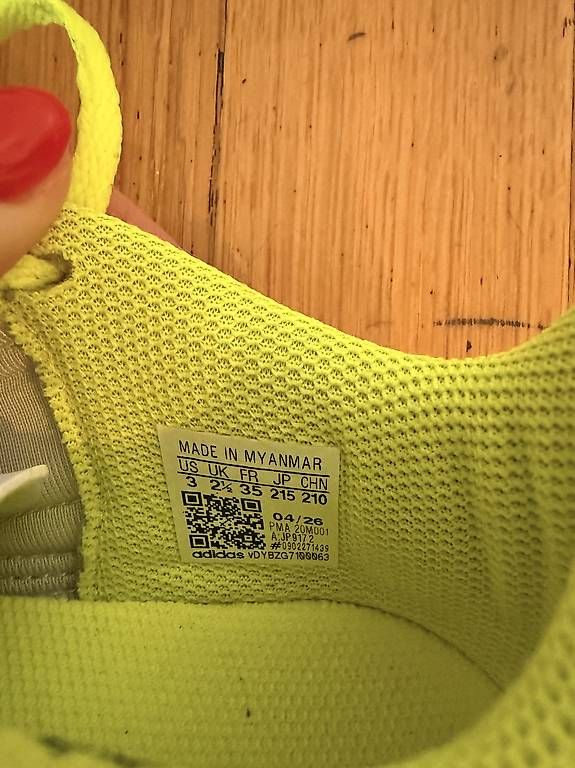 Adidas Schuhe für Jungen: Adidas Hallenschuhe 35 – Gebraucht aus Luzern von e_r_s98p 2