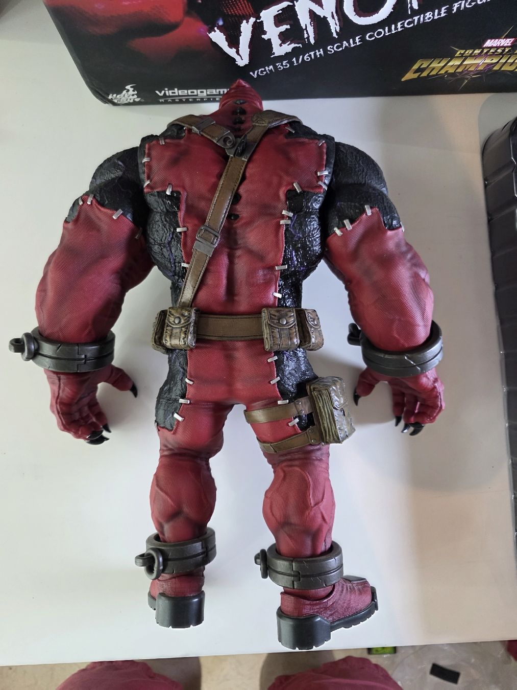 Hot Toys Statuette: Figurine Venompool 1/6 Hot toys – Usato da Beurnevésin venduto da Mystic-Collection 2