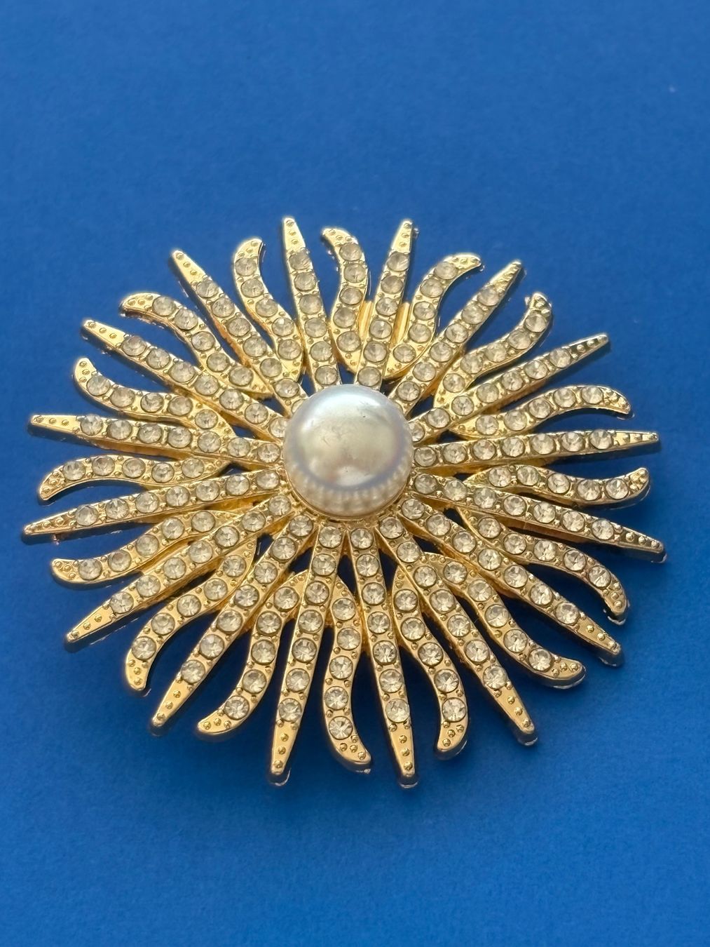 Spille & Fermagli: Luxus Elegante  Brosche Vintage Farbe: Gold – Nuovo (secondo la descrizione) da Biel-Bienne venduto da Roserosse13 2