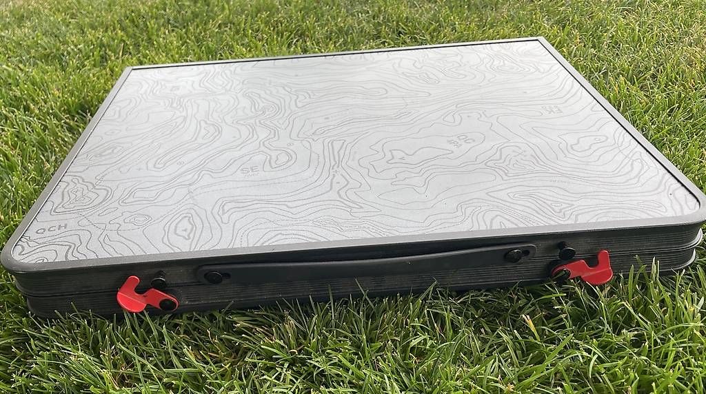 Tischset: Campingtisch mit passendem Hocker – Gebraucht aus Mörschwil von hei_7qrp 1
