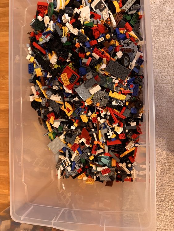 Lego Giocattoli: 150 Legofiguren Legoteilo Lego – Usato da Reinach venduto da Kimbonik