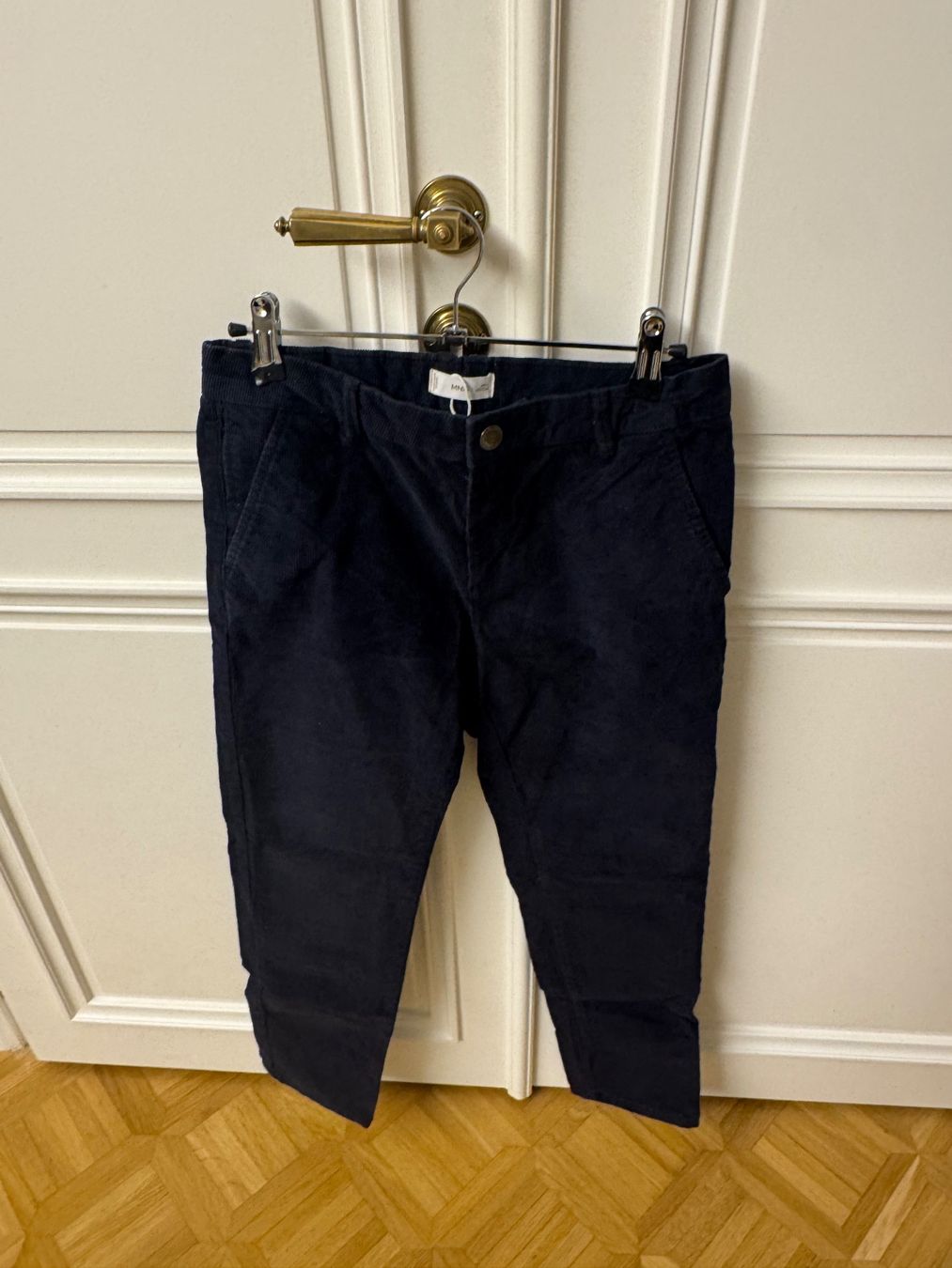Mango Pantaloni: Pantalon Mango T12 ans velours – Usato da Conches venduto da chn_hgl6 1
