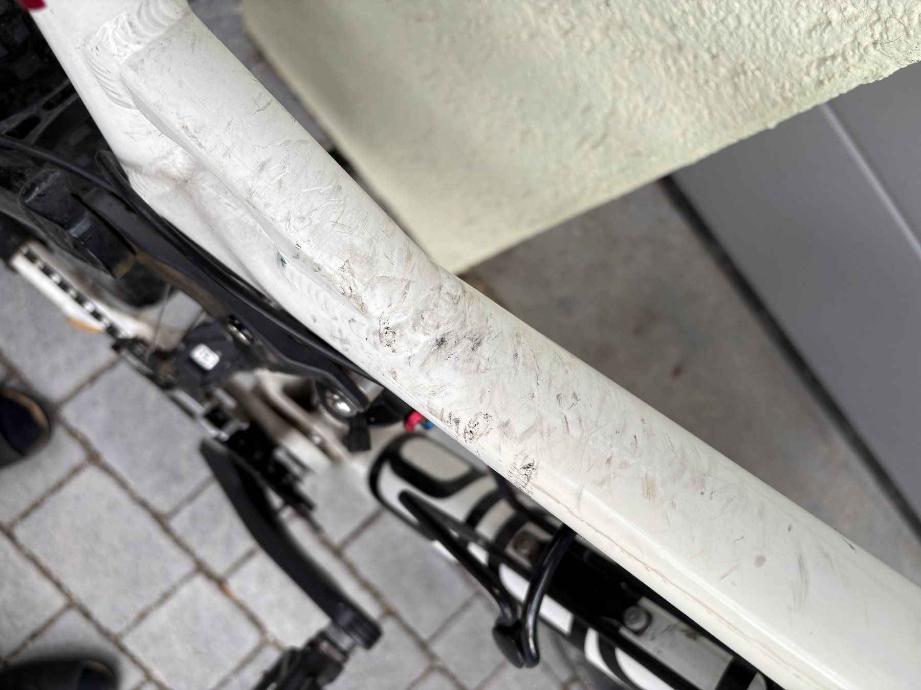 Mondia Vélos: Mountainbike mit Vollfederung – D'occasion à Beromünster par moonrunner 4