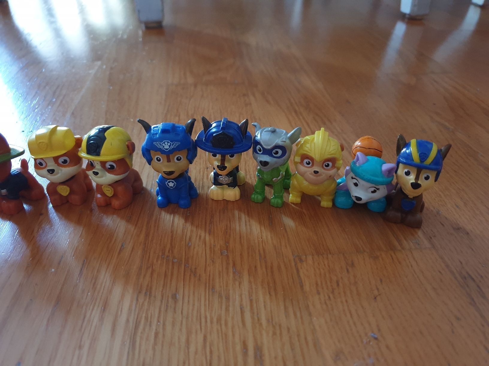 Statuette: 16 Paw Patrol Figuren – Usato da Ittigen venduto da Ziok187 1