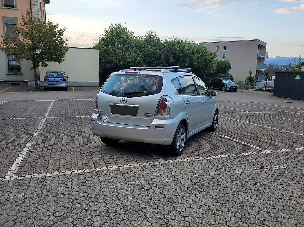 Autos: Toyota Corolla Verso – Gebraucht aus Brünisried von magnum02 3