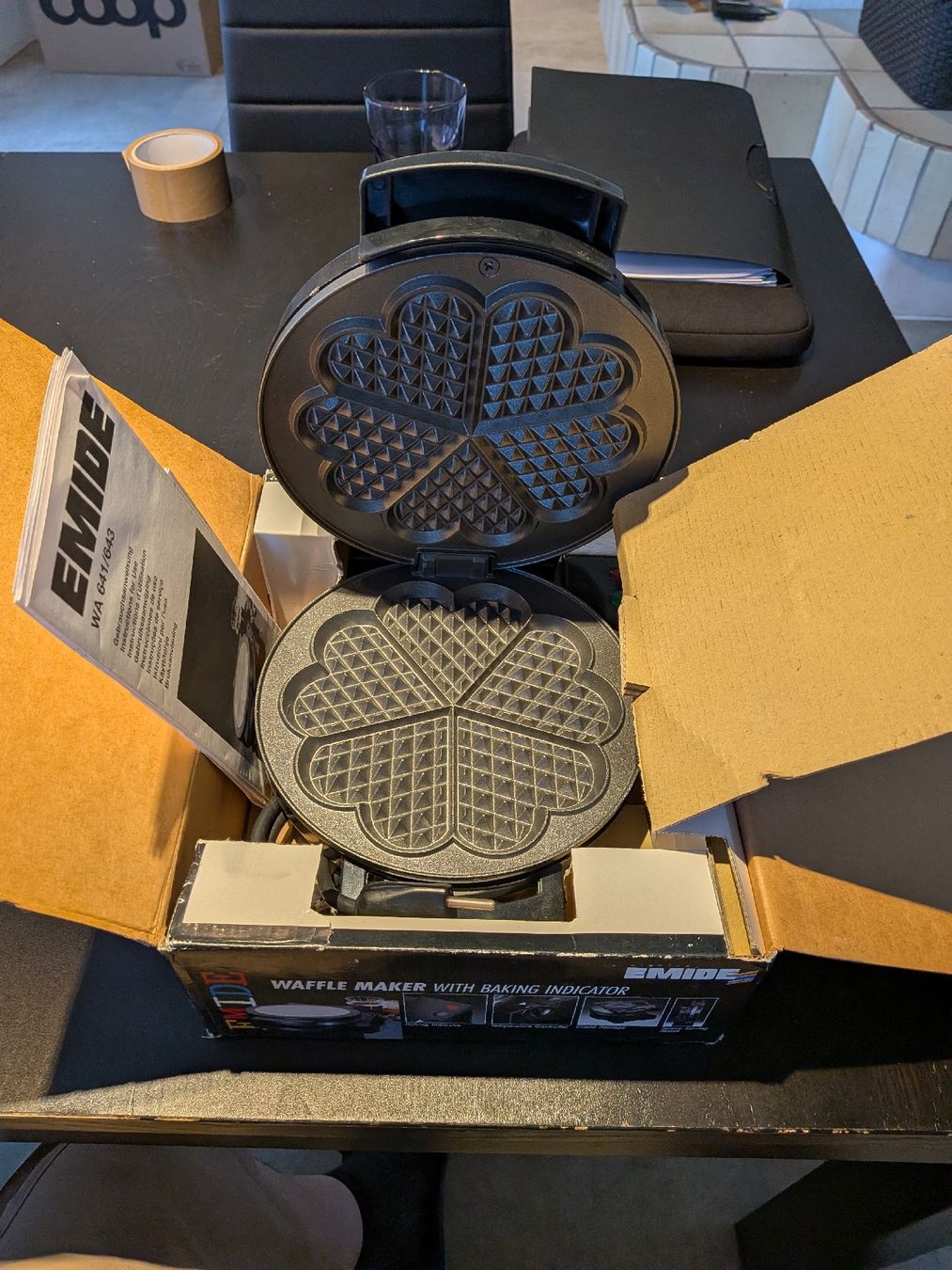 Elettrodomestici da cucina: Emide Waffelautomat WA 641/643 mit Backampel. – Nuovo (secondo la descrizione) da Birr venduto da Manja7 2