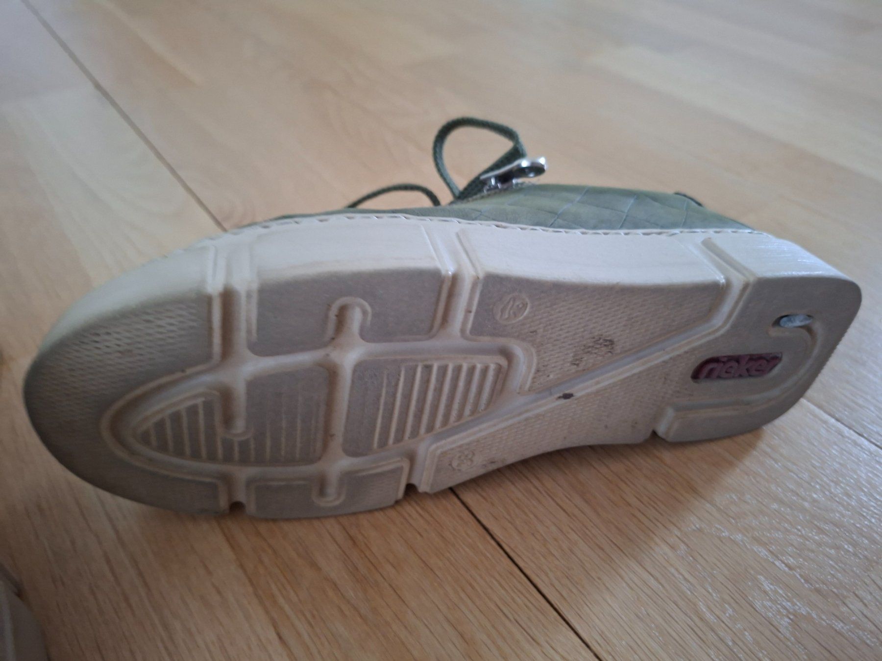 Rieker Scarpe da donna: Sneaker Rieker Gr. 38 khaki – Usato da Gebenstorf venduto da Zwirbeline 2