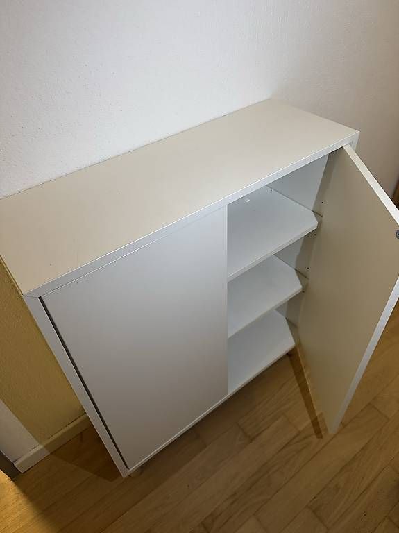 Kommoden: Kleines Sideboard Ikea – Gebraucht aus Winterthur von lis_ppq8 1