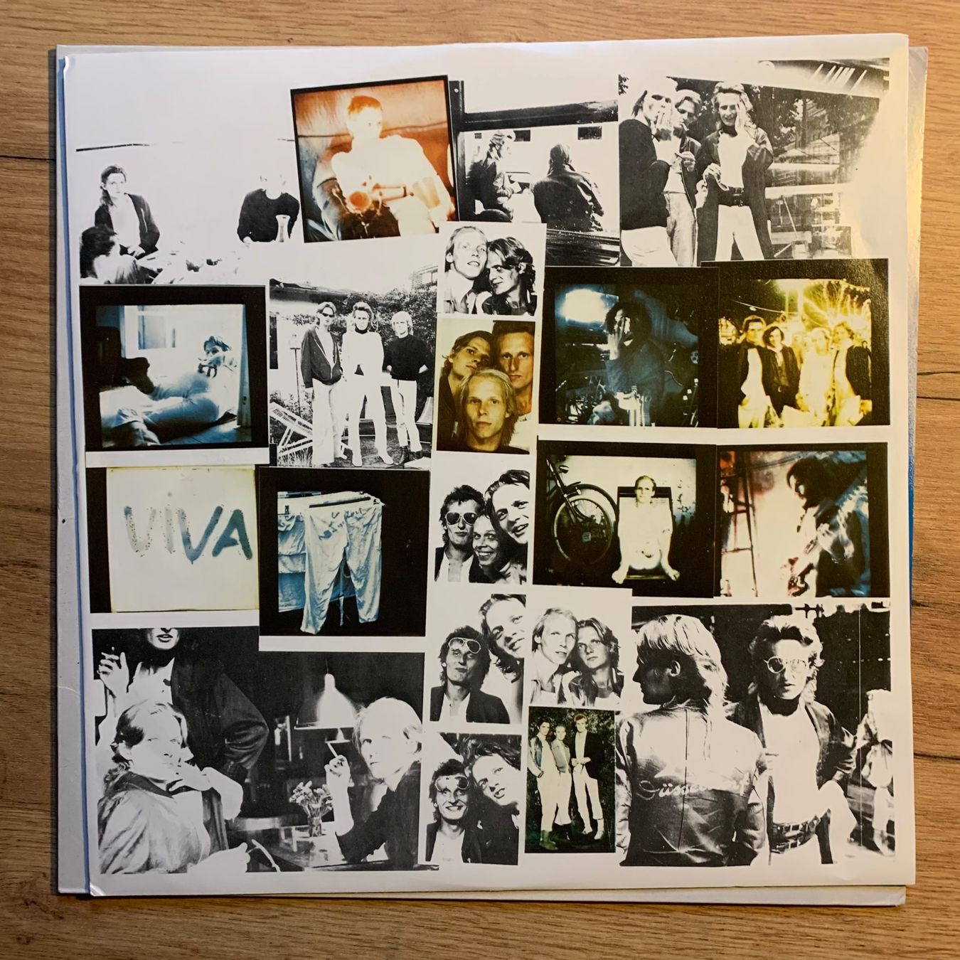 Vinyles: LA DÜSSELDORF - VIVA...RE EU 2011...VG+/VG+ – D'occasion à Gals par Diskopatshop 2