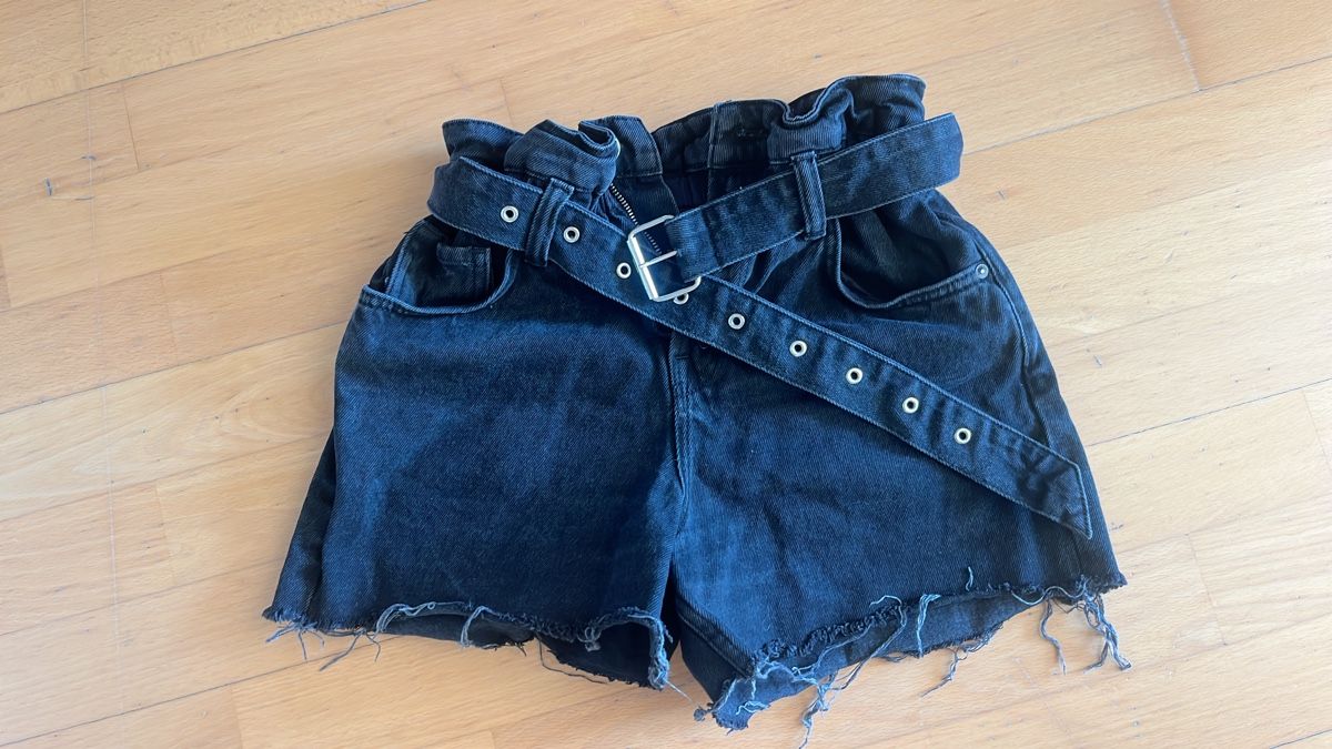 Allsaints Jeans: All Saints Jeans Shorts  – Gebraucht aus Kilchberg ZH von asrael02