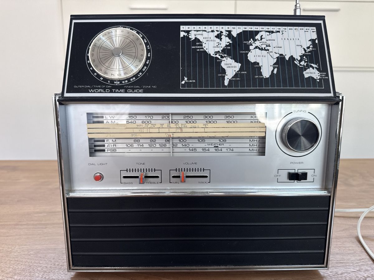 Radio: Weltzeit Radio SOLID STATE MULTI-BAND guter Zustand – Usato da Güttingen venduto da timmikale 1