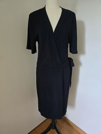 Filippa K Wickelkleid Gr. S – Dunkelblau Viskose Midikleid S