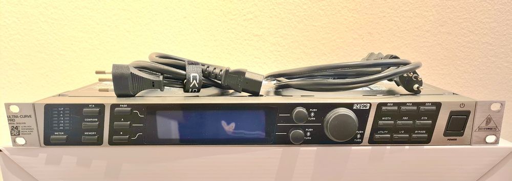 Behringer Ultra-Curve Pro DEQ2496 Digital Audio Processor l (Gebraucht ...