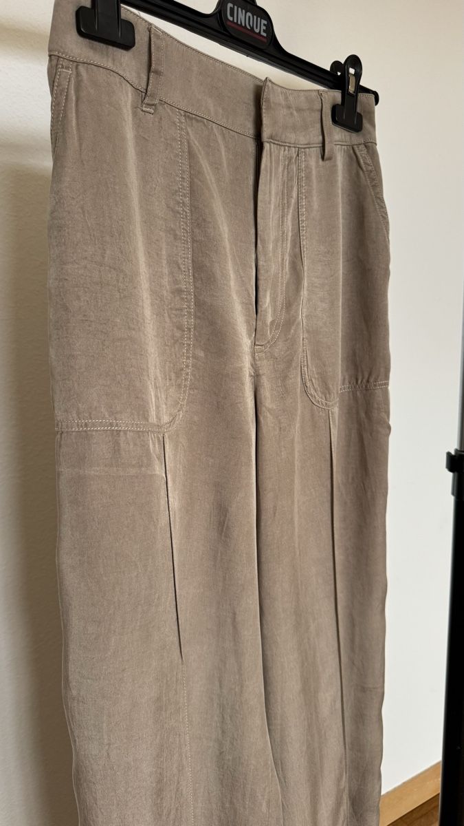Zara Completi & Tailleur: Zara Anzug aus fließendem Viskose-Mischgewebe – Nuovo (secondo la descrizione) da Schaffhausen venduto da R_Muzh 4