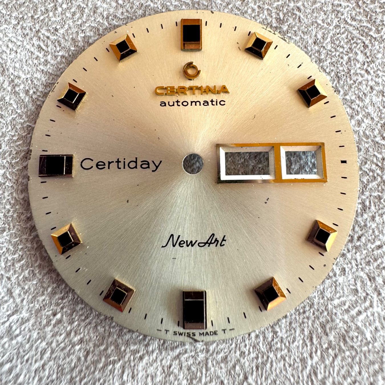 Certina Orologi: 32.5mm Certina New Art Zifferblatt/ Dial Automatic – Nuovo (secondo la descrizione) da Arzier-Le Muids venduto da Avanna