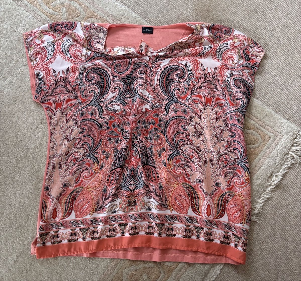 T-shirt: T Shirt. – Usato da Eggersriet venduto da car_w5cl