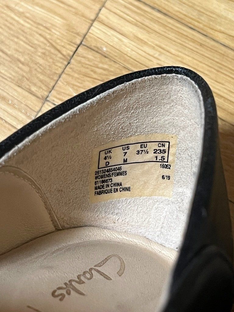 Clarks Scarpe da donna: Clarks Lederschuhe, Gr. 37.5 – Usato da Birsfelden venduto da msn_6qk2 2