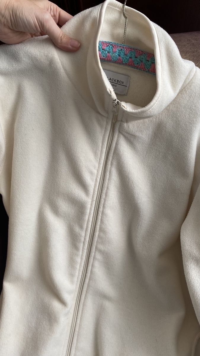 Jacken: Fleecejacke Jacke – Gebraucht aus Obfelden von tan_9lj9 3
