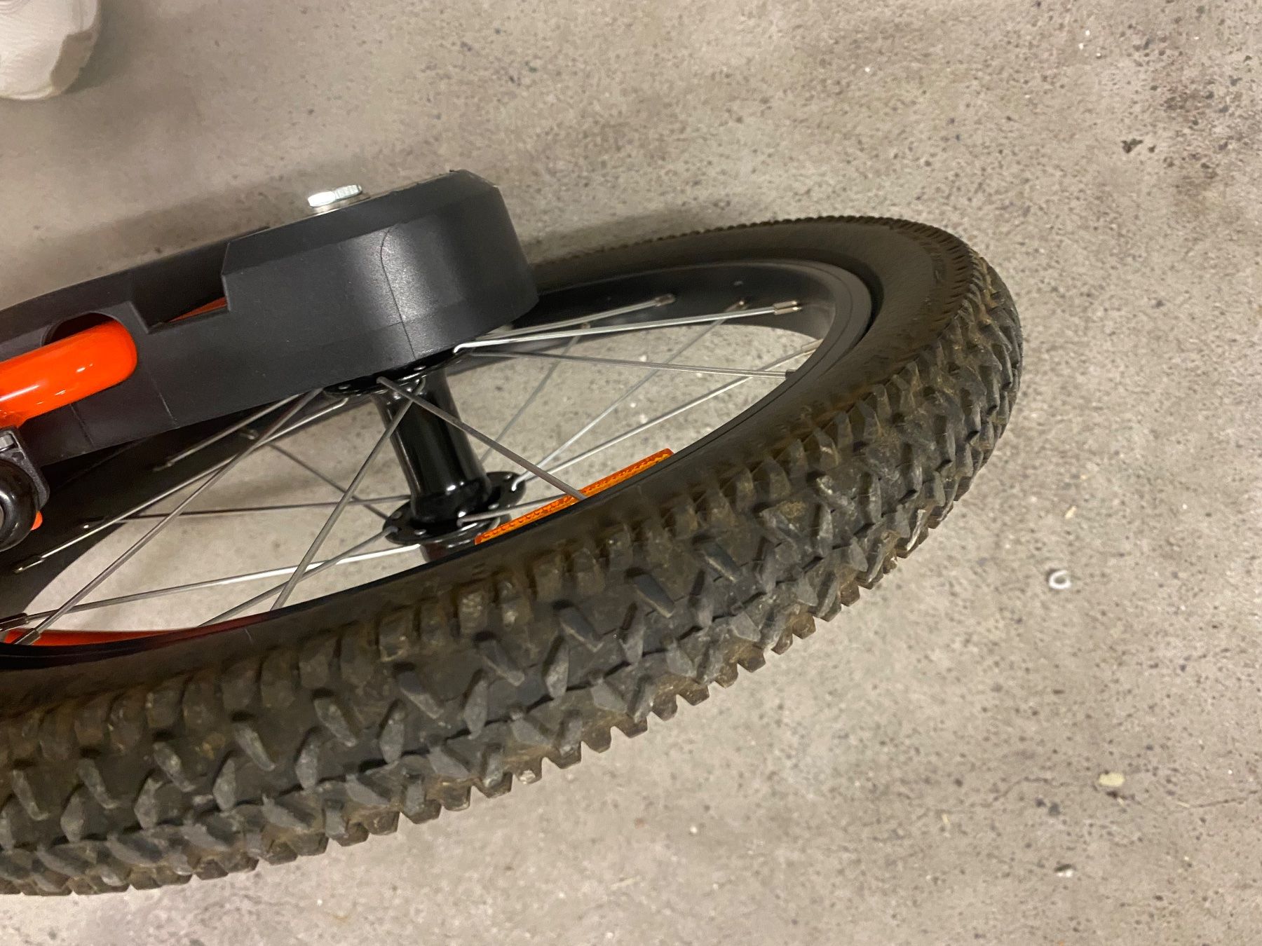 Decathlon Biciclette: Kindervelo btwin 16 zoll – Usato da Einsiedeln venduto da ili_w9zf 6