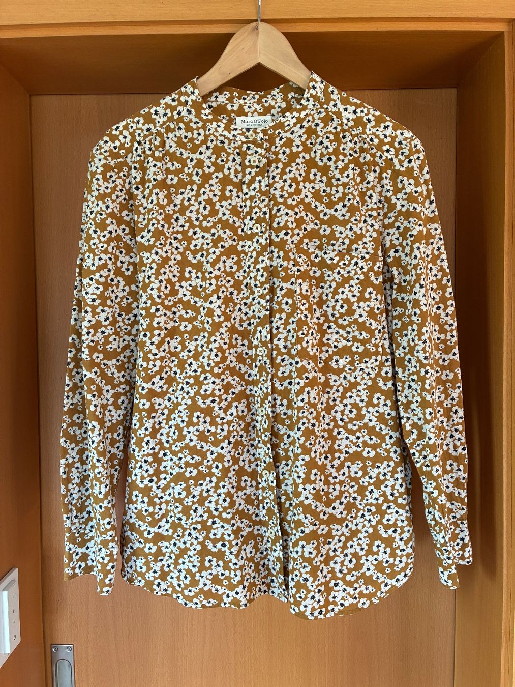 Marc O'Polo Chemisiers: Bluse beige Marco Polo Gr. M – D'occasion à Boll par valoune01