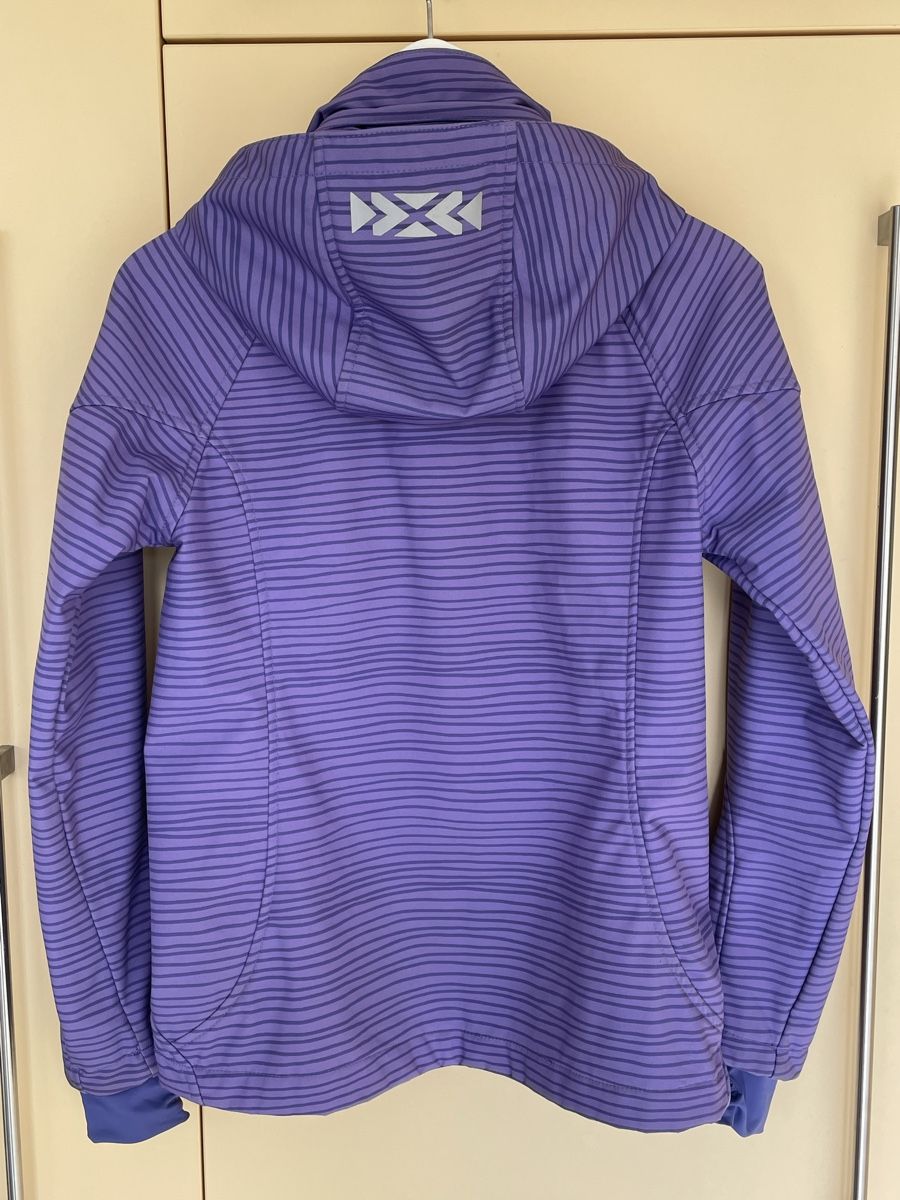 H&M Jacken & Mäntel: Veste softshell H&M violette rayée, taille 164 cm – Gebraucht aus Ins von Nick63 1