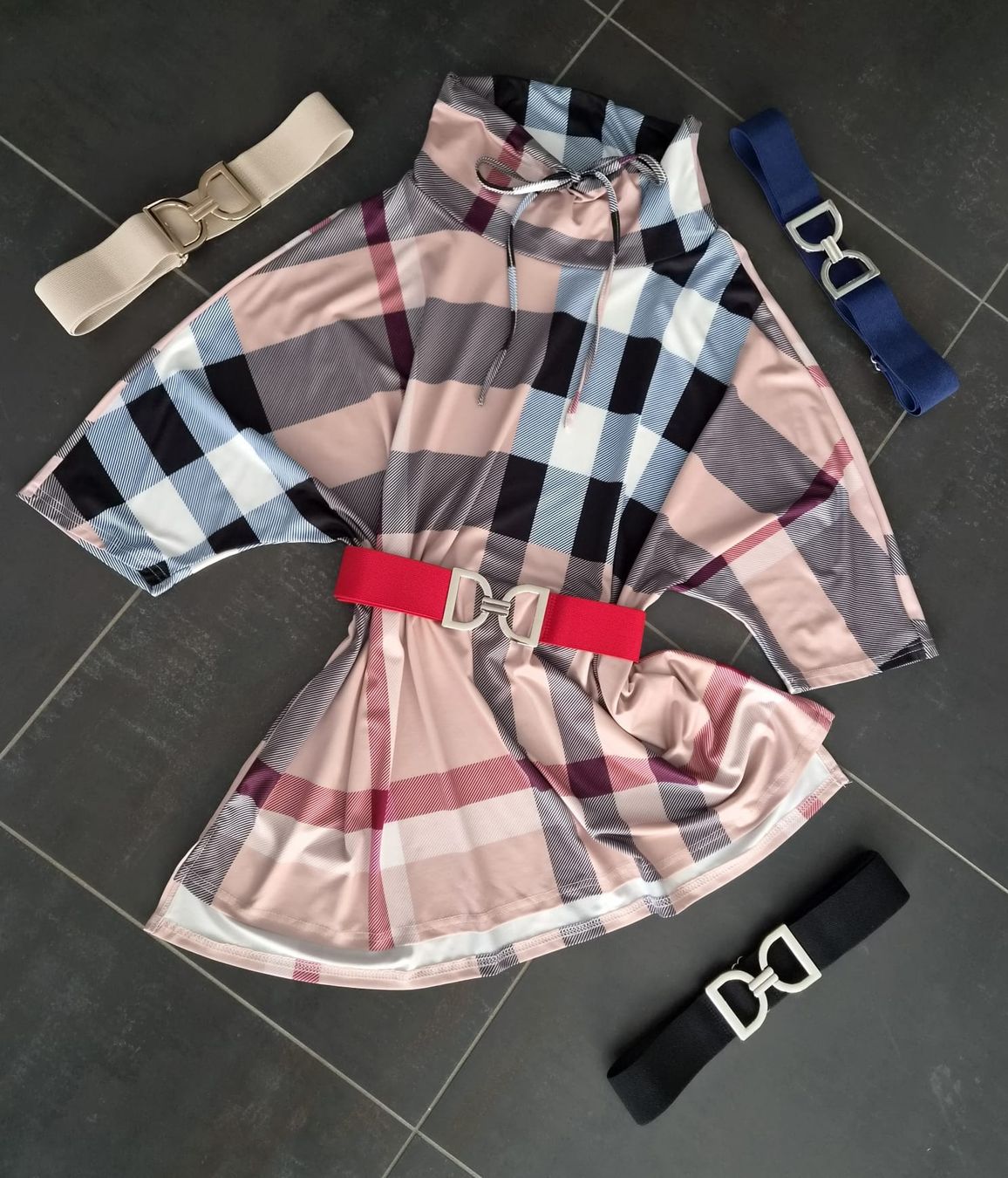 Ceintures: Longue Blouse élasthane(36/38)avec 4 ceintures élastiques – Neuf avec emballage d'origine à Etoy par MyStyleMyMode