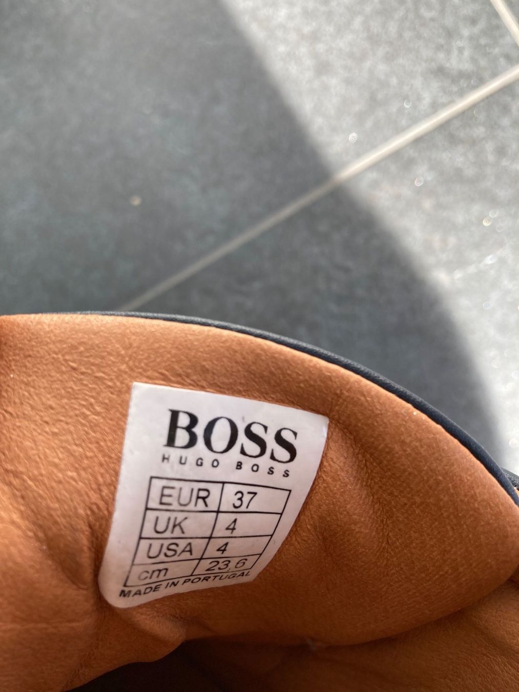 Hugo Boss Scarpe per ragazzi: Freizeitschuh BOSS Kinder – Usato da Pratteln venduto da Miki_ 3