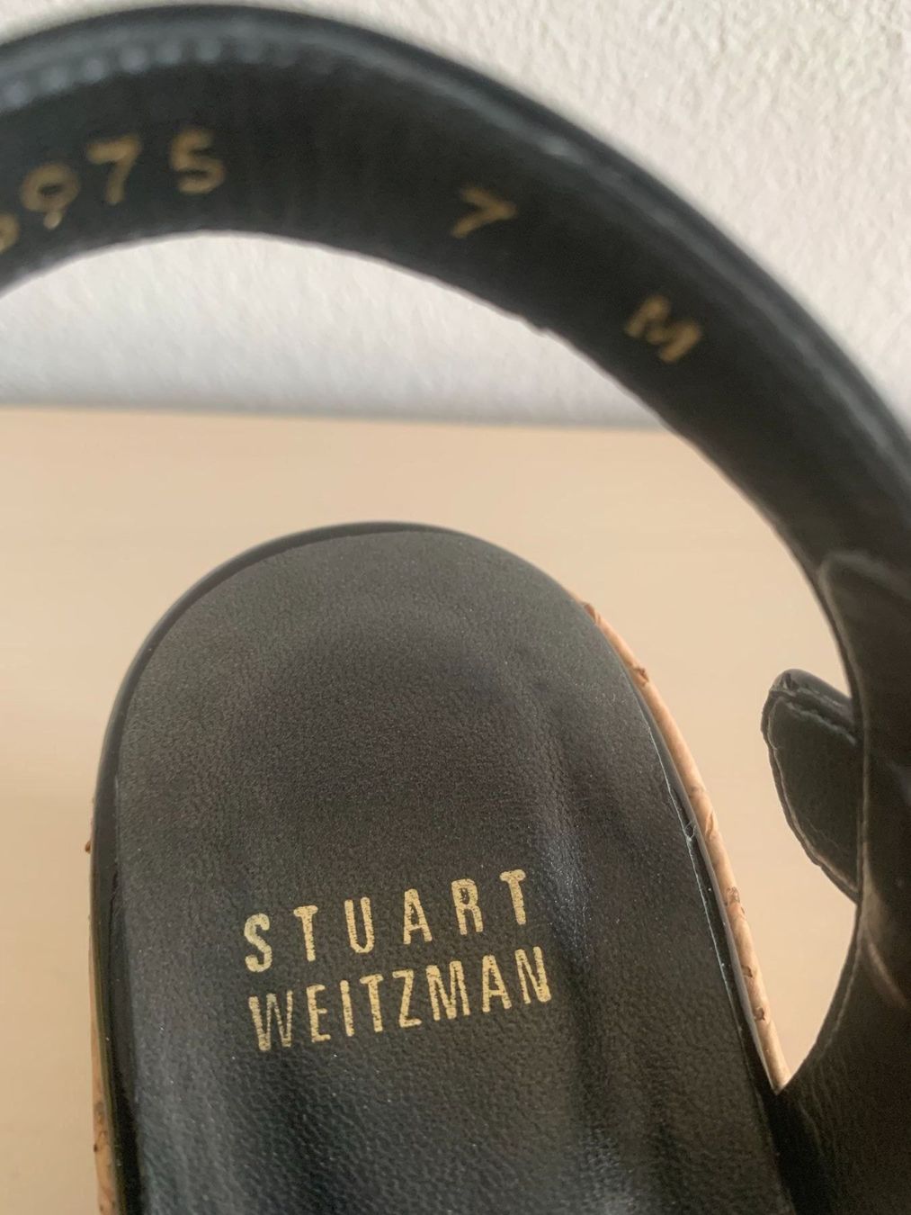 Stuart Weitzman Scarpe da donna: STUART WEITZMAN: Schwarze Lackleder Sandale, Plateau 37,5 – Usato da Luzern venduto da designluzern 6