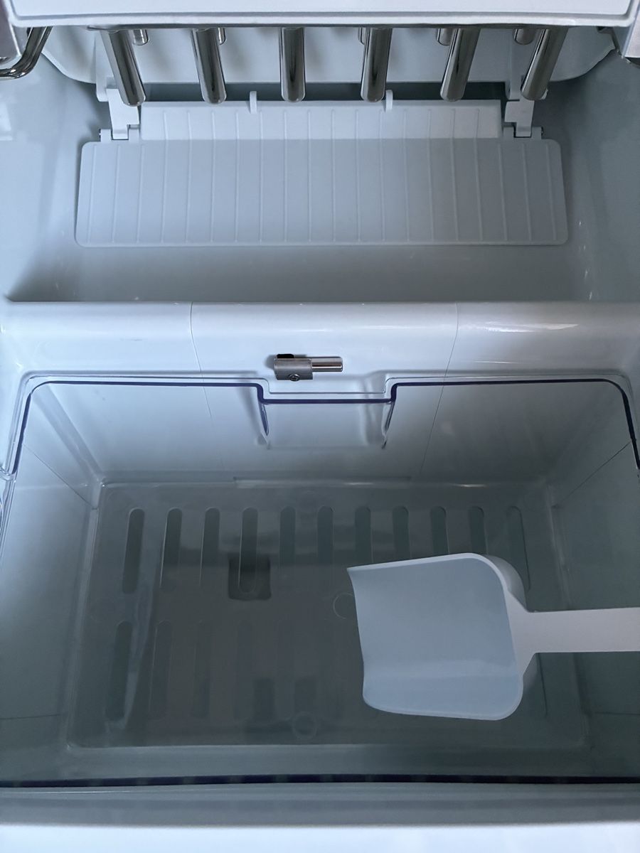Frigoriferi & Refrigeratori: NOVAMATIC ICE 20 Eiswürfelmaschine – Nuovo (secondo la descrizione) da cham venduto da andel22 3
