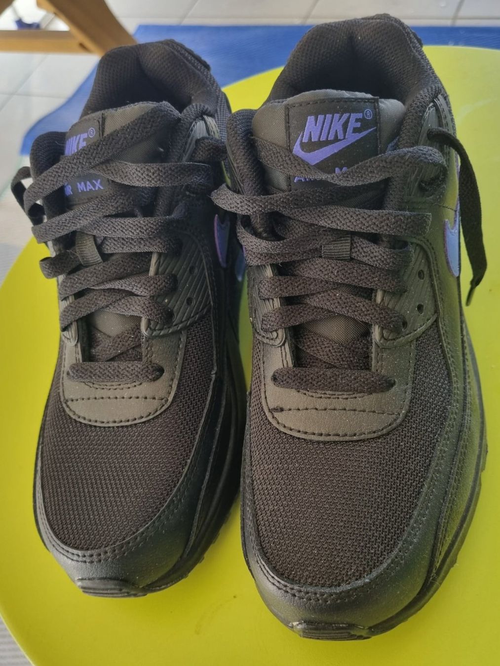 Nike Damenschuhe: Nike Air Max – Neu (gemäss Beschreibung) aus Lenk im Simmental von oli66661