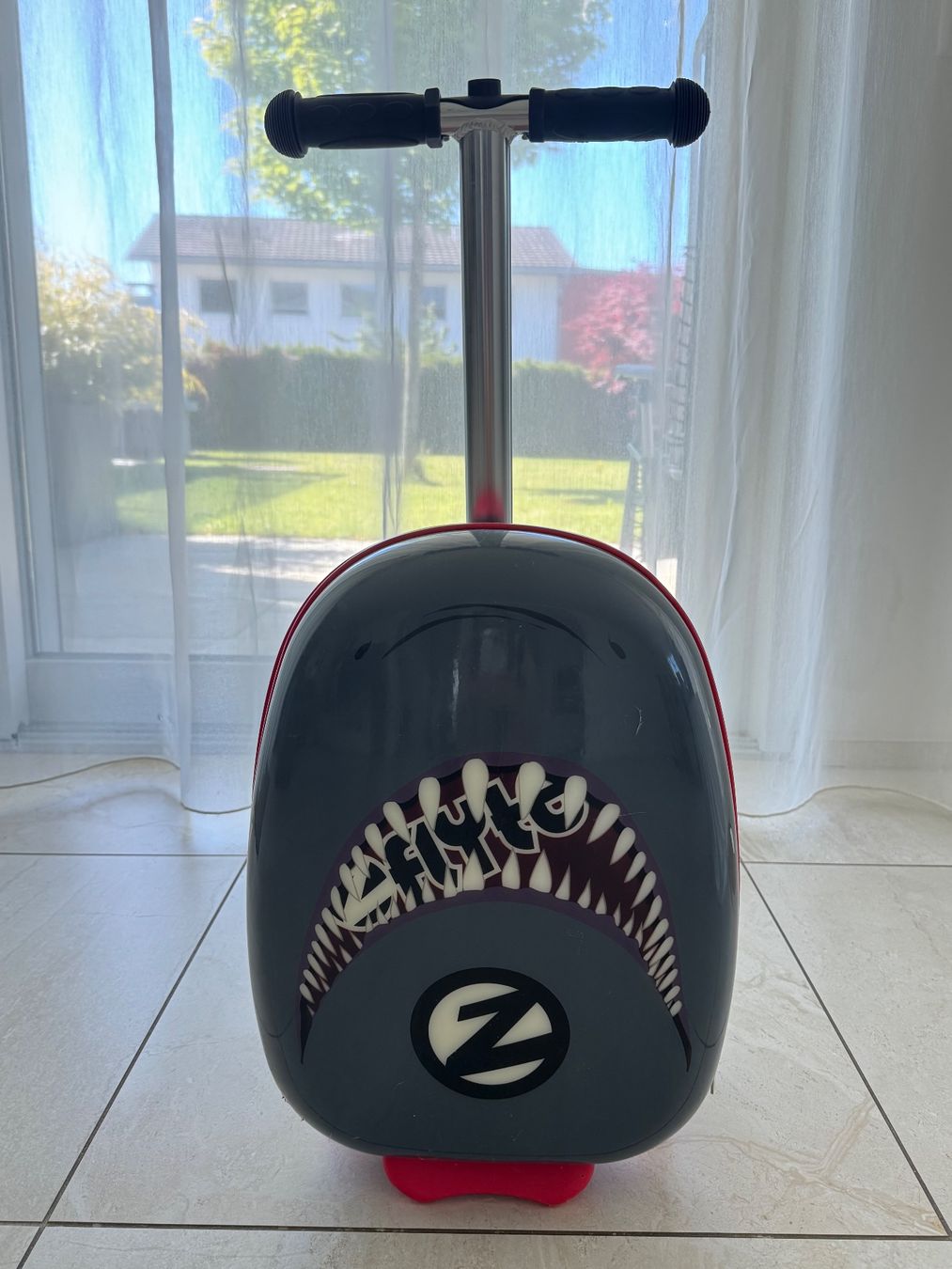 Altro in Aeronautica: Zinc Flyte Midi Case Scooter - Snapper The Shark – Usato da Meisterschwanden venduto da Nandda