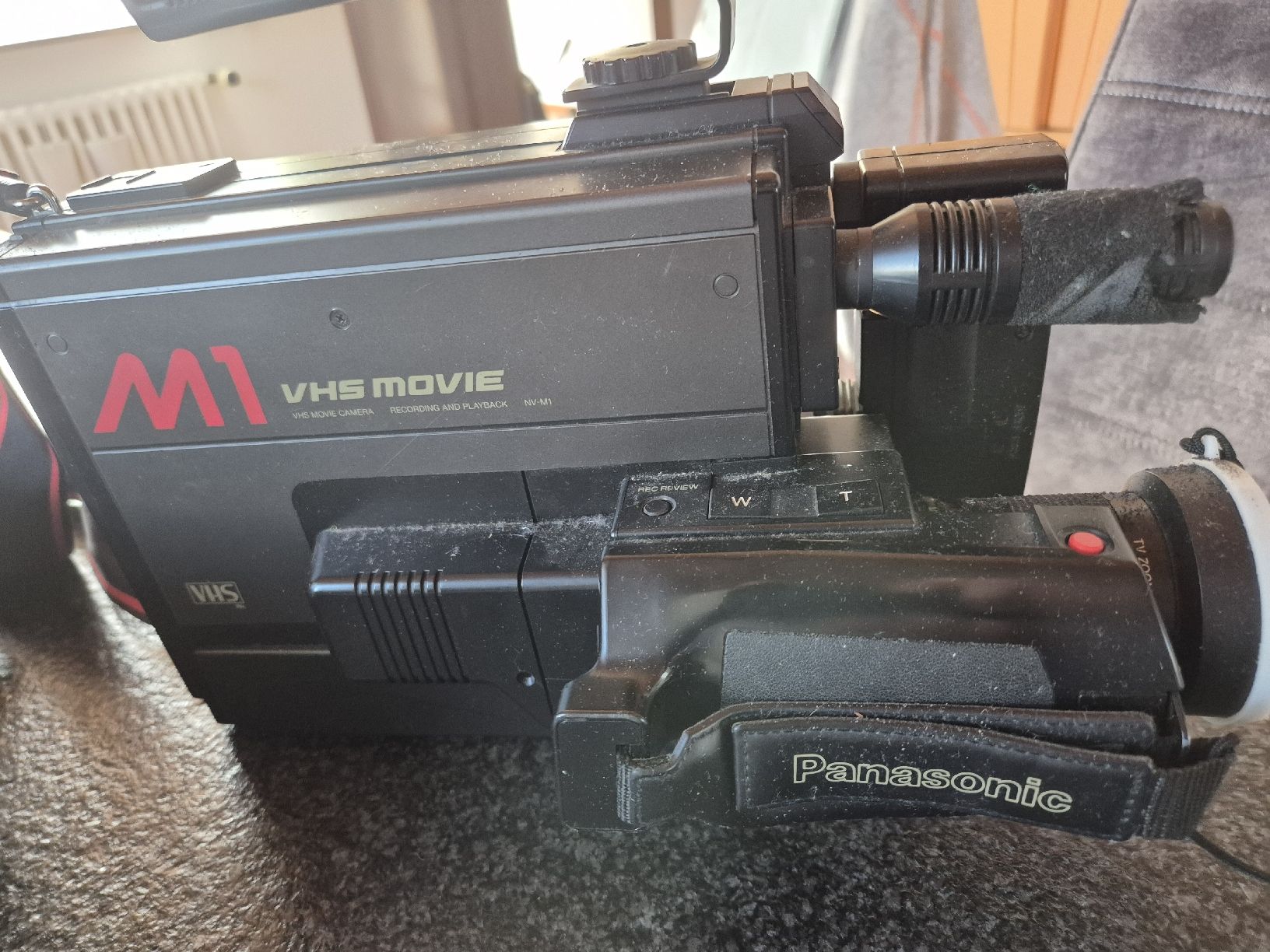 Panasonic Videocamere: Panasonic VHS movie M1 – Usato da Schaffhausen venduto da beny06 3