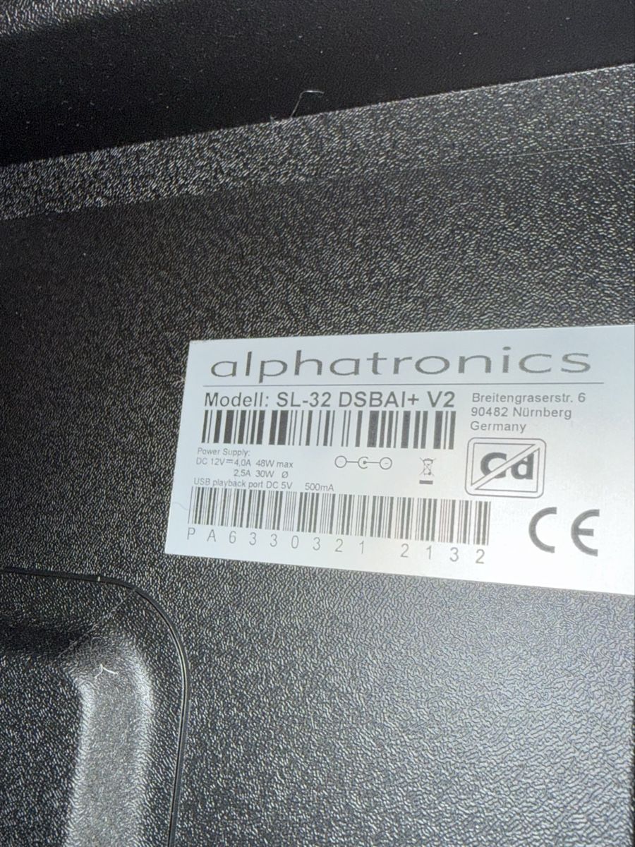 Televisori: Wohnmobil Fernseher Alphatronics schwenkbar – Nuovo (secondo la descrizione) da Murten venduto da butzli010 1