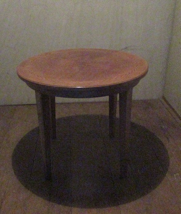 Tische: Salontisch Davidstern Tisch rund – Gebraucht aus Flums von Flumsantik