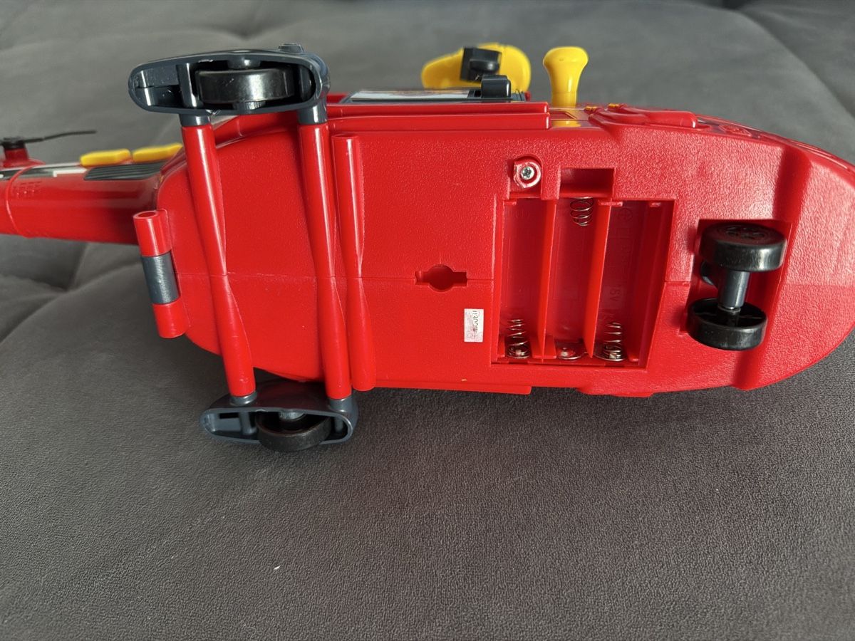 Giocattoli: Spielzeug Helikopter mit Batterie – Usato da Däniken SO venduto da NBdesign 2