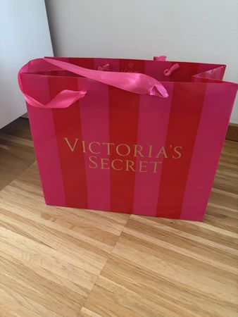 Victoria's Secret Geschenktasche, Pink/Rot, guter Zustand!