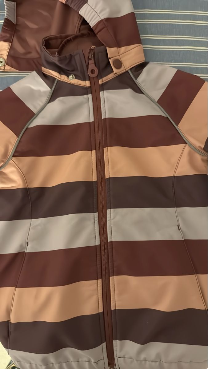 Giacche & Cappotti: Rain Jacket - 104, Mynymo – Usato da Affoltern am Albis venduto da Pitu86 1
